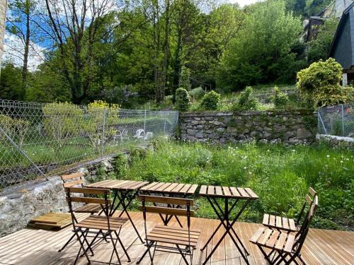 Appartement lumineux au centre de Cauterets avec terrasse et garage - FR-1-812-136