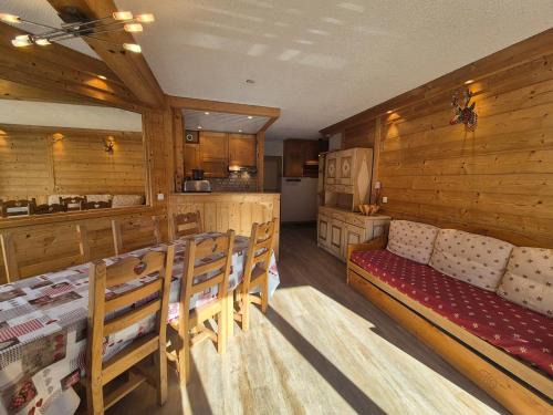 Appartement lumineux proche pistes et commerces, 3P/8 pers, balcon exposé sud - FR-1-502-363