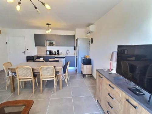 Appartement spacieux et moderne dans résidence Vias