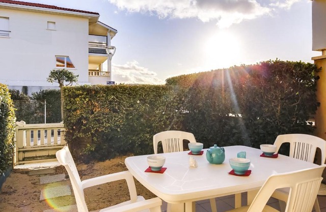 Appartement T3 avec Terrasse - à 50m de la Plage de Biscarrosse, Parking Privé Inclus - FR-1-521-15