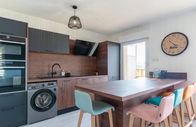 Appartement T3 rénové face à la dune, 6 pers., piscine, plage à pied - Biscarrosse - FR-1-319-489