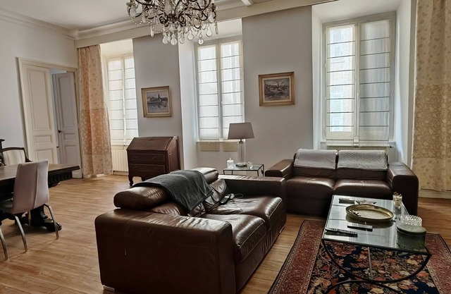 Appartement T5 au Coeur de la Vieille Ville Tout à Pied