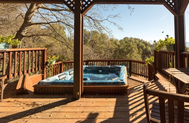 Apple Blossom Inn