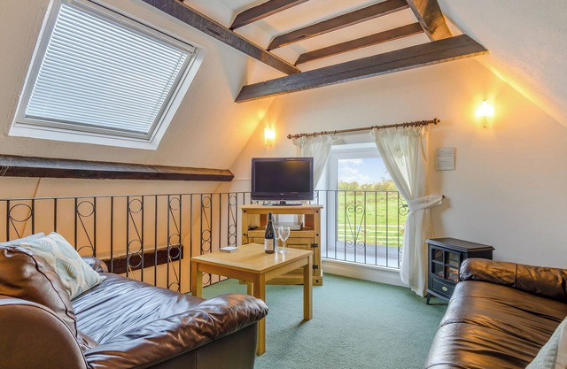 Apple Cottage-UK37361