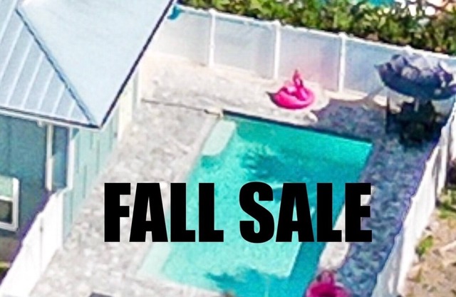 Approx.720 ft to Beach, Pool, Walk to restaurants, Beach Gear, Full Kit, WD, BBQ