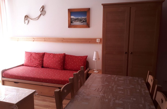 APPT 22 Studio in a mountain village in Meije country