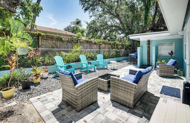 Apt 3 Mi to Beach & Daytona Boardwalk Amusements!