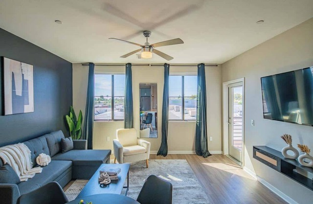 Apt Near Attractions | Pool, Gym, Parking & W/D