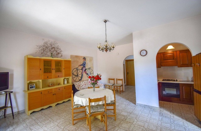 Apt Pinnacchio With Ac Near Sea