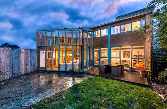Architect designed Eco House in small village on the Wye Valley Walk.