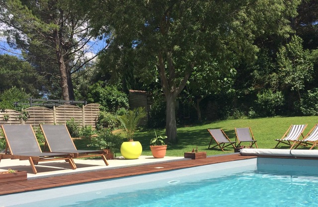 Architect designed 4 * villa with swimming pool in Montpellier (Aiguelongue district)