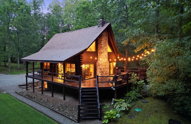 Arrowhead Lodge | On 5 Private Acres