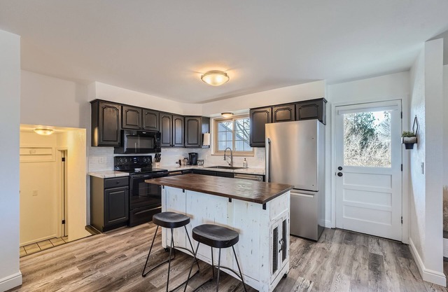 Arvada Oasis- Near Denver- Dog Friendly- Game Room- Kid/Family Friendly