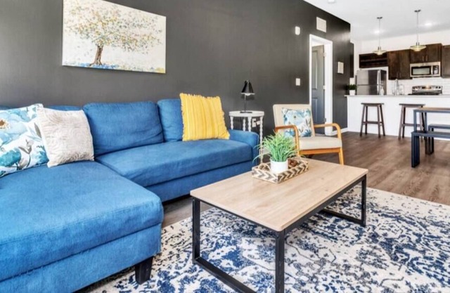 Asheville - Modern 2-Bedroom Condo near Biltmore