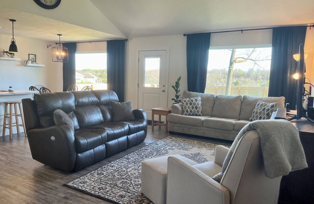 Ashwood Gables: A Taste of Home. Full Fence,