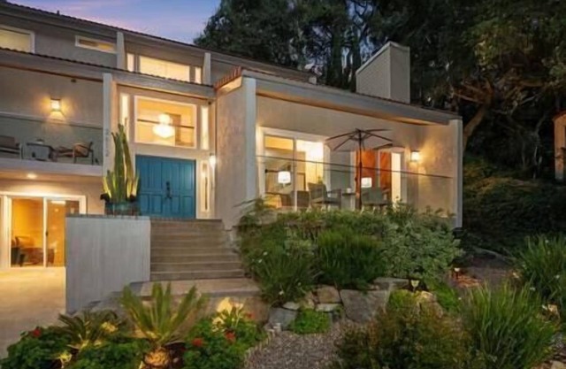Asian Oasis Stunning Canyon Views - Luxury Home, Asian Oasis Stunning Canyon Views - Luxury Home