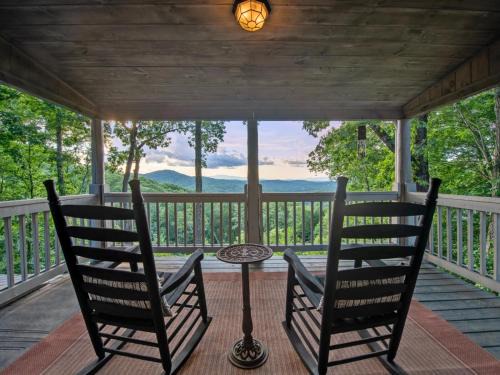 Aska Bliss - Long Range North GA Mountain Views