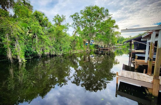 Astor River House with 2 private boat slips