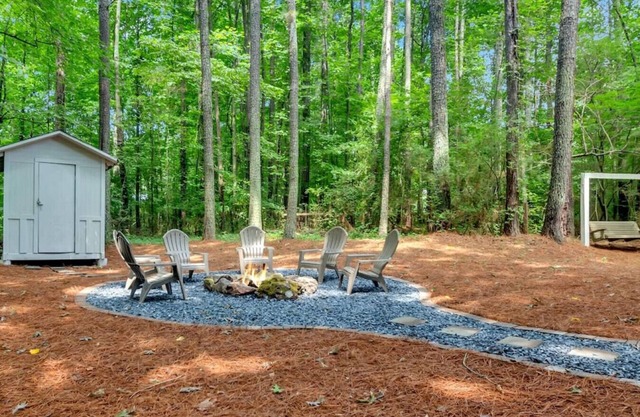 ATH - Cherokee County Privacy - 1+ acre and pet friendly