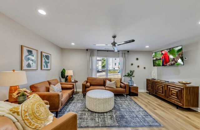 ATH -Smyrna-2BR-Pet Friendly-Fenced-DBL Mstr(1018)