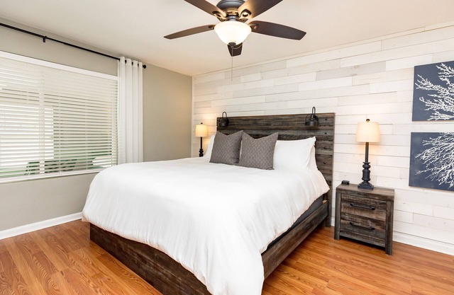 AtHome+1 Stay | Lakefront 3BR RAFB | Pet Friendly