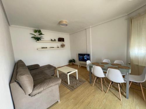 Atico La Roda con Parking y Terraza