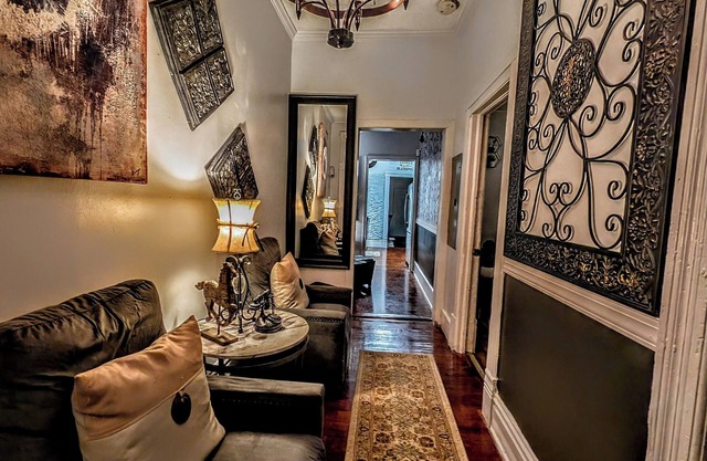 "Atlanta Gem with Fun Backyard Activities & Cozy Lounge"!