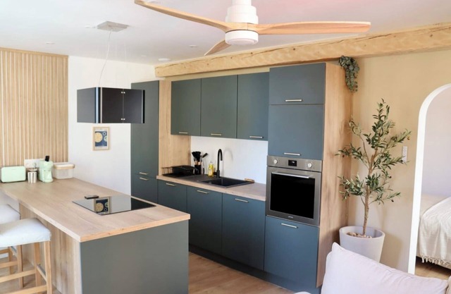 Au Cœur de Hyeres. Idéalement Situé. Appartement Confort, Idéal Pour les Couples