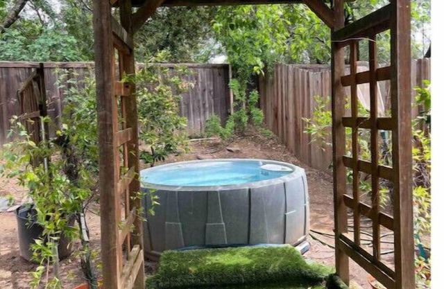 Auburn Sacramento close- 3+Loft room, hot tub