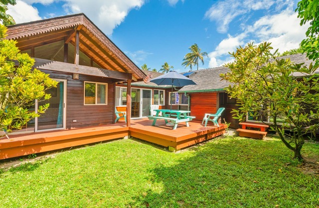 AUG DISCOUNT Island Beach House 1 minute walk to Sand Kids Welcome Lic#TVNC1058