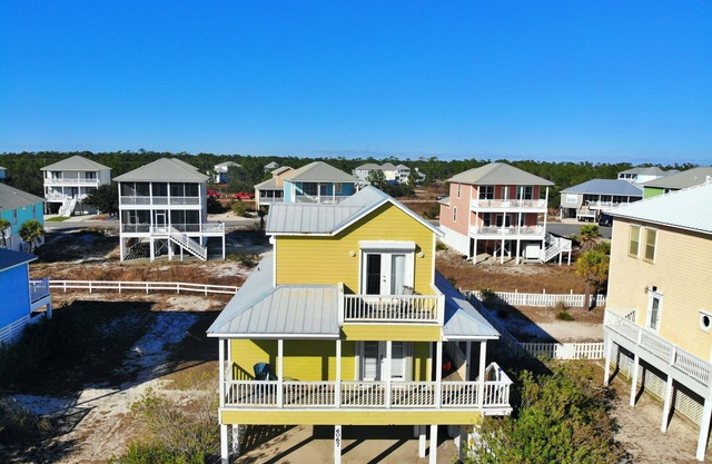 Aug & Sept Discounted! Great Views w/Pools, Tennis, Pickleball