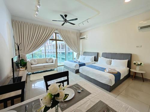 Austin Palazio by Antlerzone