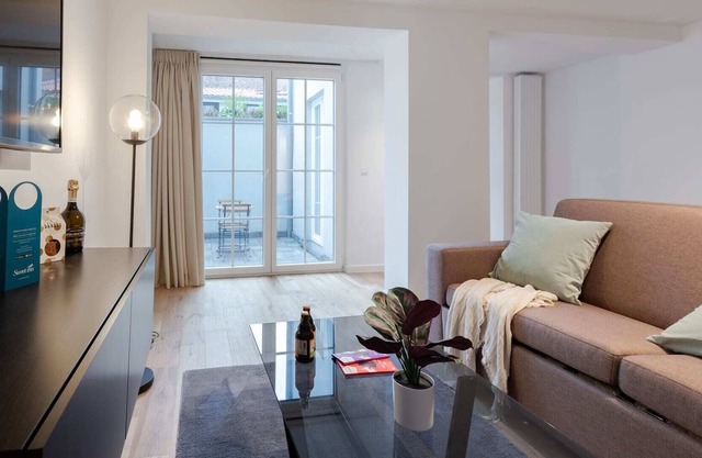 Automne I - One Bedroom Apartment, Sleeps 4