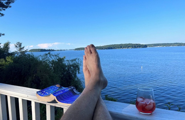 Autumn is Spectacular! Luxury Waterfront Sodus Bay, dogs welcome