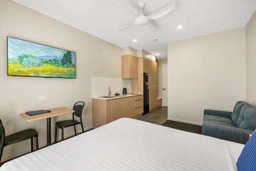 Avenue WEST Studio Units