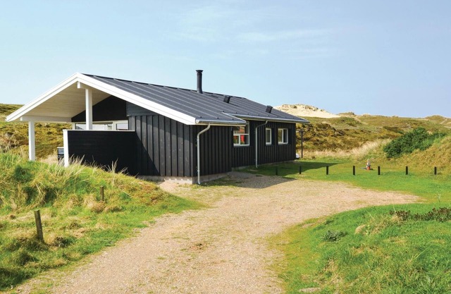 Awesome home in Fanø with kitchen