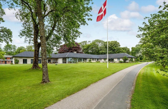 Awesome home in Holstebro with kitchen