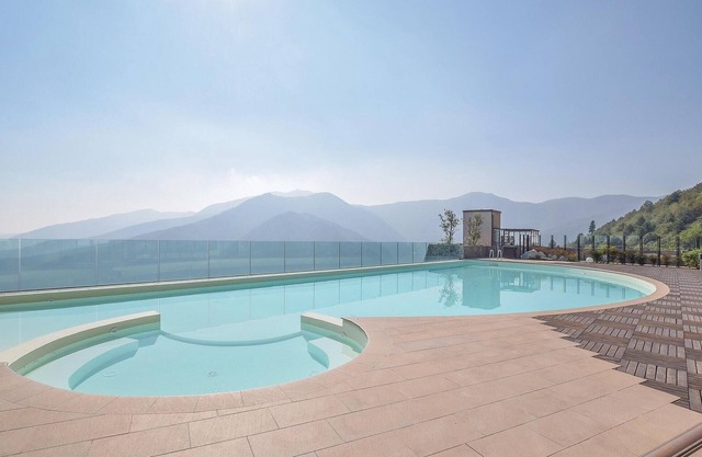 Awesome home in Magliolo with kitchen