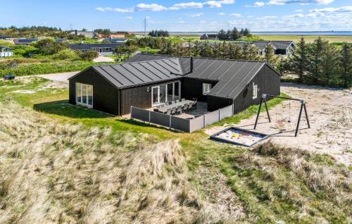 Awesome Home In Ringkøbing With Sauna