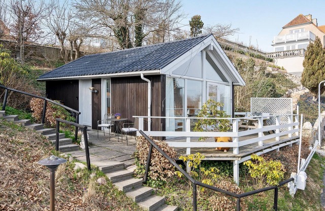 Awesome home in Snekkersten with WiFi