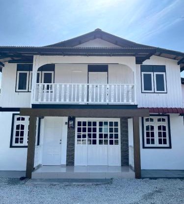 AZ Homestay Losong