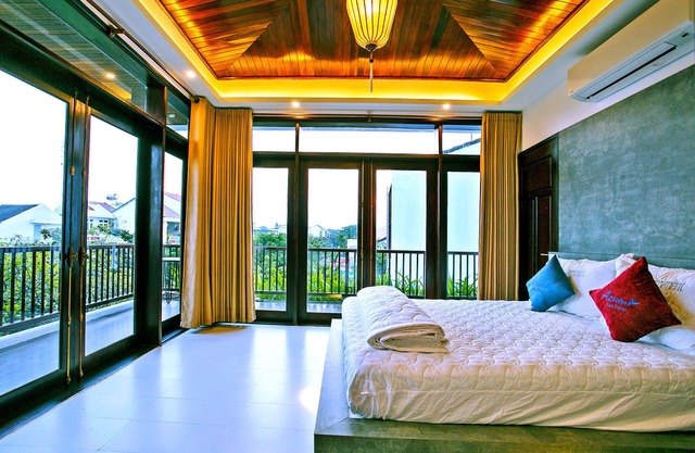 Azumi 01 bedroom balcony 2nd floor Apartment Hoian