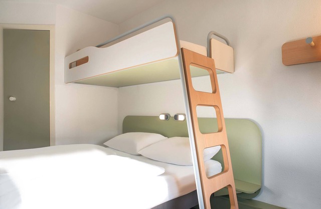 B&B HOTEL Lübeck Berliner-Platz