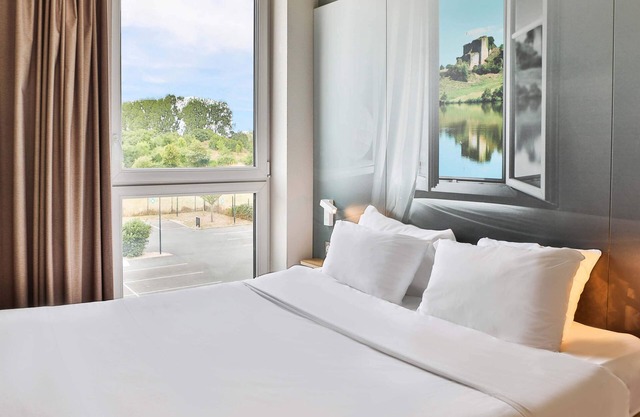 B&B HOTEL LES HERBIERS