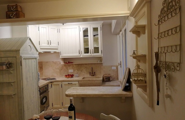 Beautiful apartment for 4 guests with WIFI, TV and parking
