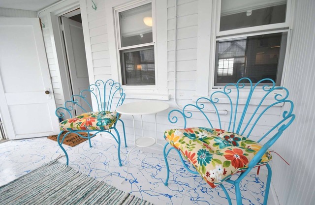 Baby Love Shack: Live the Beach Life - Stunning Property minutes from Salisbury Beach!