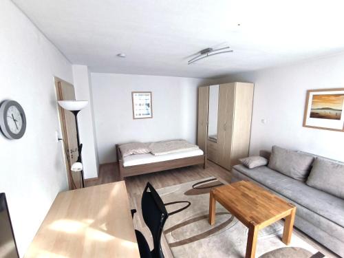 Bahnhofs-und Zentrumsnahe schöne 2-Zimmer Wohnung