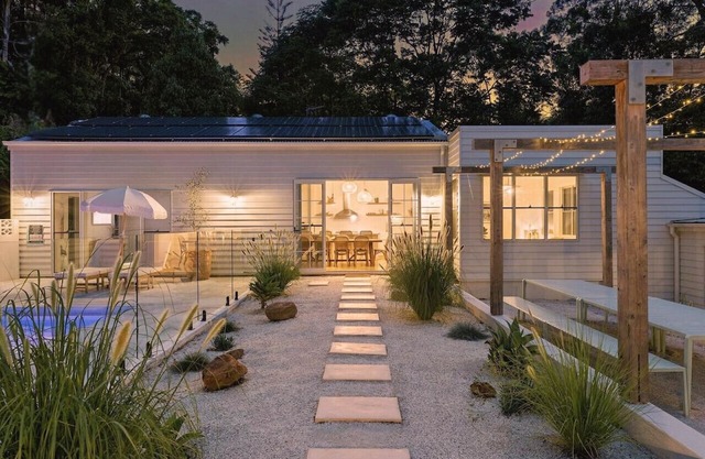 Bailen Byron Serene Luxury Villa