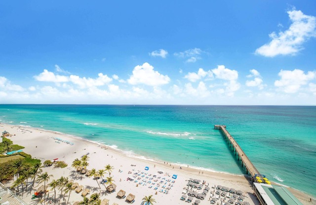 Balcony on the Ocean – Picture Perfect