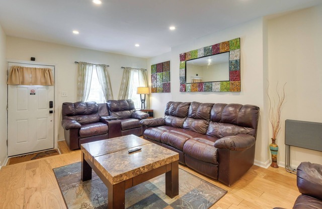 Baltimore Townhome Near Oriole Park w/A/C!